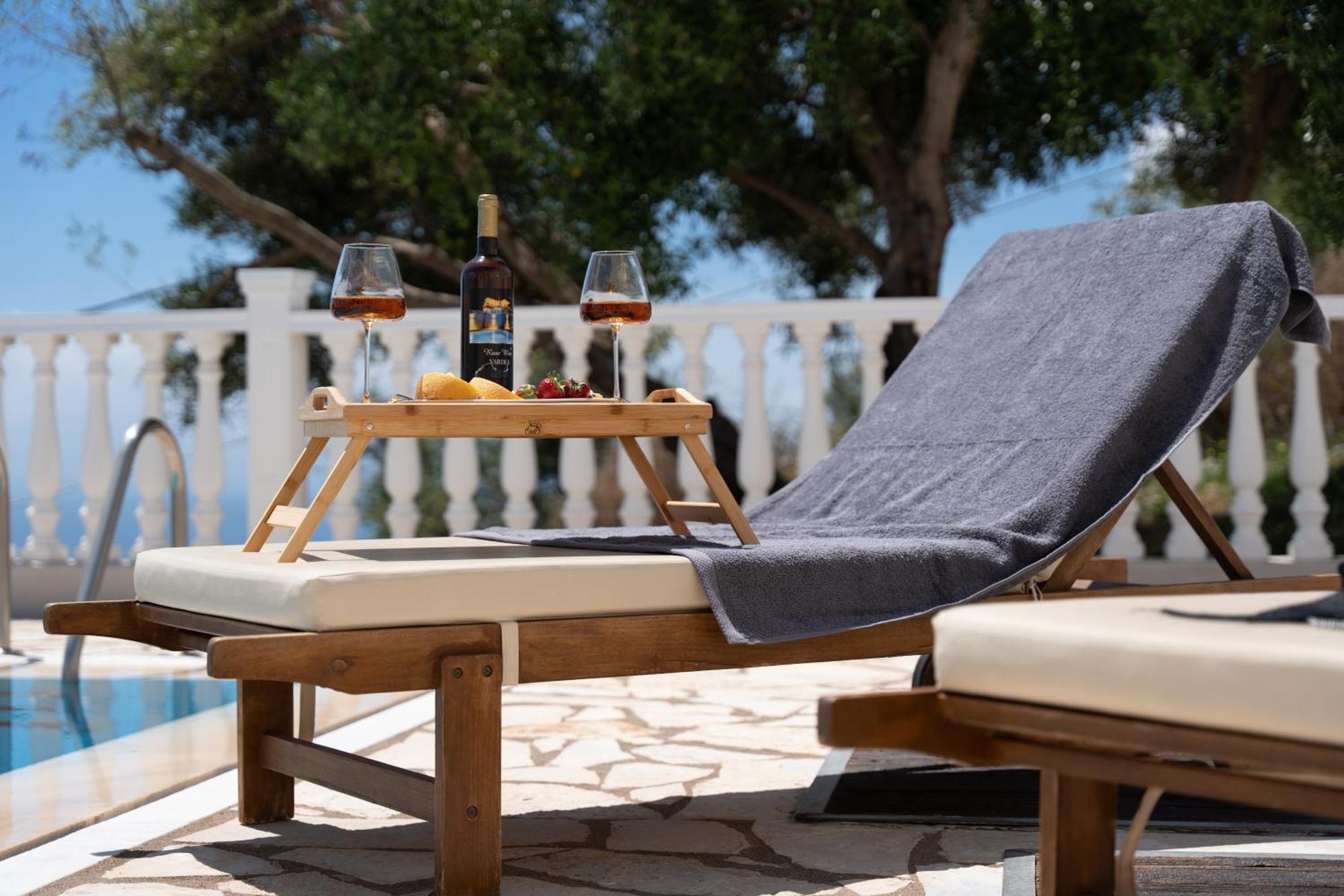 Villa Dream Apartments Vasiliki  Bagian luar foto